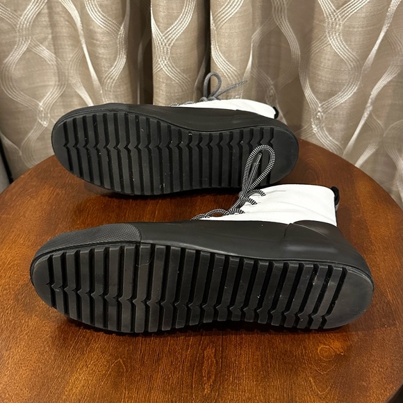 Hunter Target Unisex Canvas High Top Boots - Picture 5 of 8